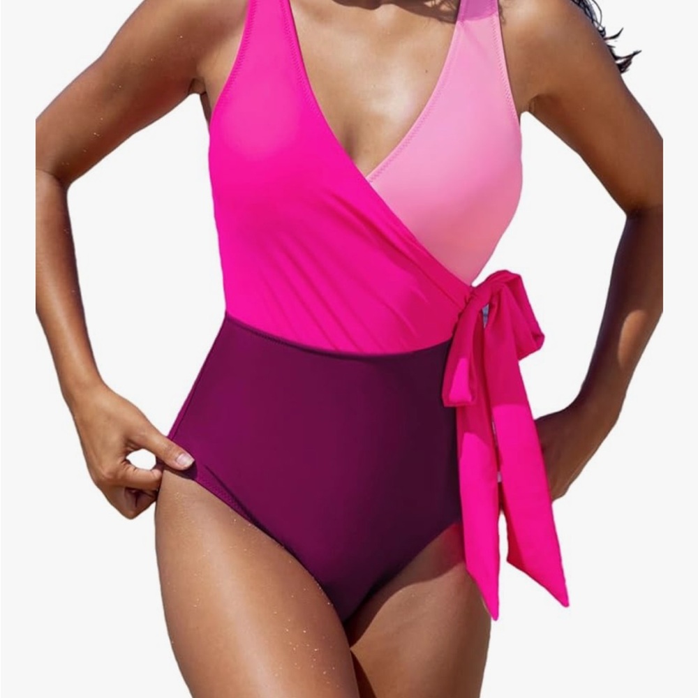 CUPSHE Women's One Piece Swimsuit Wrap Color Block Tie Side Bathing Suit